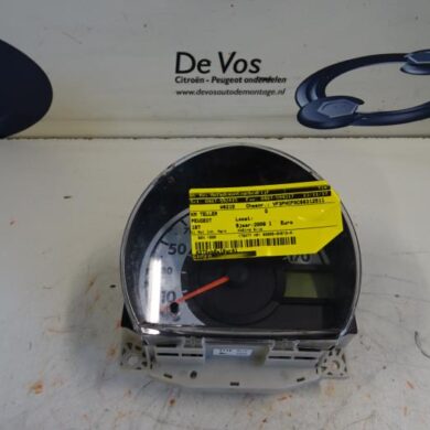 Peugeot 107 1.0 12V Kilometerteller KM 2009 6105F0-6105AT