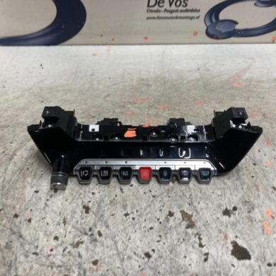 Peugeot 208 1.2 Vti 12V PureTech 100 Schakelaar 2020 98261078XU