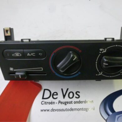 Peugeot 406 2.0 S,SL,ST,STX 16V Kachel Bedieningspaneel 1997 6451W9