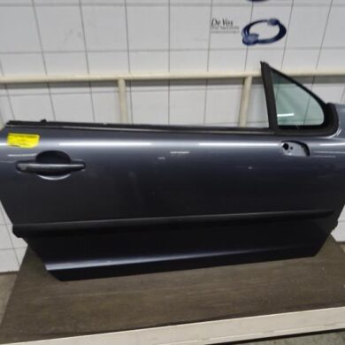 Peugeot 207  Door 2-door, right 2007 9004Y6