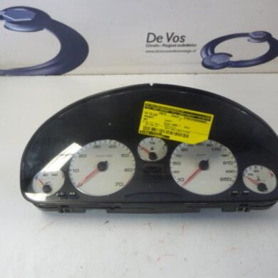Peugeot 607 2.2 16V Odometer KM 2003 6106A6-6106A7