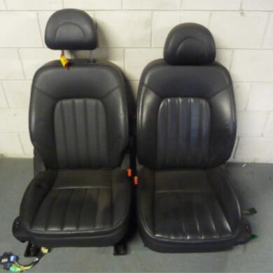 Peugeot 407 2.2 16V Set of upholstery (complete) 2005