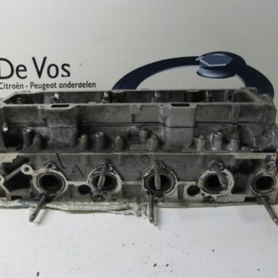 Peugeot 206  Cylinder head 8HX 2004 0200CN-0200FP
