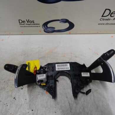 Citroen C4 Picasso 1.6 16V THP Sensodrive,GT THP Steering column stalk 2009 624348-6242HL