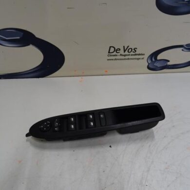 Citroen C4  Combischakelaar ramen 2014 6490JT