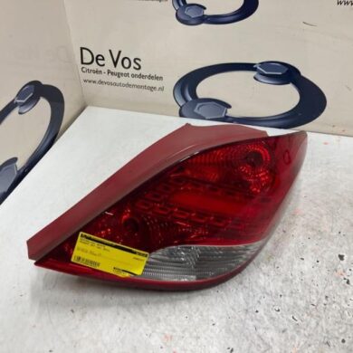 Peugeot 207 1.4 16V Vti Taillight, right 2011 6351HQ