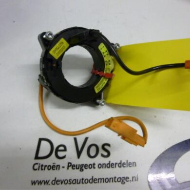 Citroen Saxo 1.4i SX,VSX Horn ring 1997 4112X0