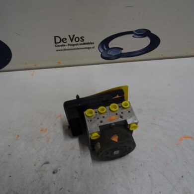 Citroen DS3  ABS pump HNZHN01 2015 1613448280-1616762980