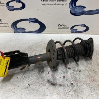 Peugeot 3008 1.2 12V e-THP PureTech 130 Schokdemperpoot links-voor 2018 9819718680