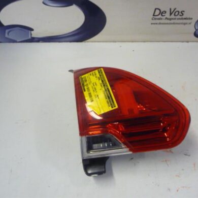 Peugeot 2008  Achterlicht links 2015 9678074480
