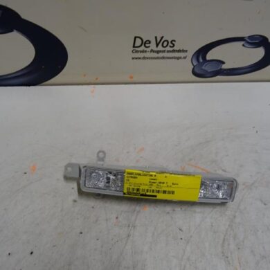 Citroen C3 1.2 PureTech 12V e-THP Tageslicht rechts 2016 9677409380