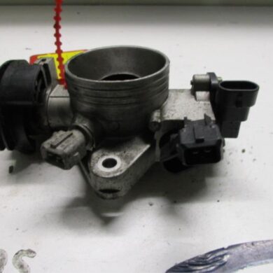 Peugeot 206 1.6 XS,XT Throttle body NFZ 2000 1635F9
