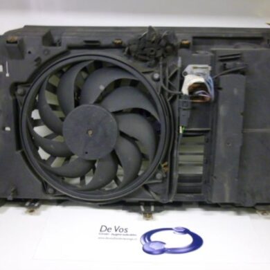 Citroen C5 2.0 HPi 16V Cooling fan housing 2002 1253Q8-7104N5