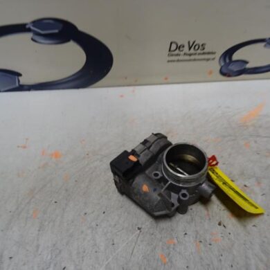 Peugeot 307 1.6 16V Gasklephuis NFU 2005 1635Q9