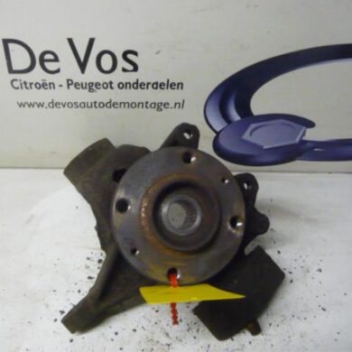 Peugeot 406 1.8 16V Knuckle, front right 1997 364742