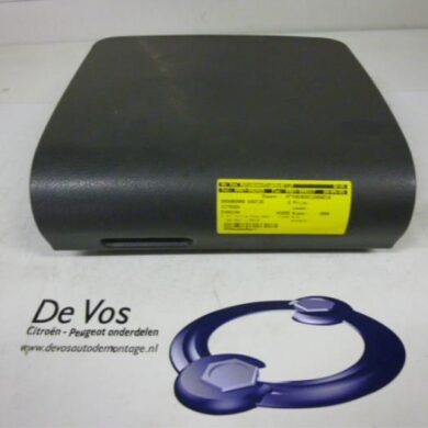 Citroen Evasion 2.0 X,SX Dashboardkastje 1994 8214JY