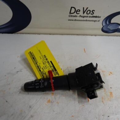 Peugeot 4007  Steering column stalk 2008 6242AK-1614232280