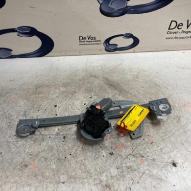 Peugeot 107 1.0 12V Ruitmechaniek 4Deurs rechts-voor 2011 9222T6-1629053680