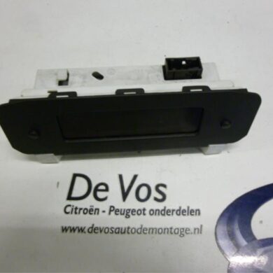 Peugeot 206 1.6 16V Interior display NFU 2003 659300-659301-6563P2