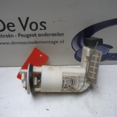 Citroen Saxo 1.1i X,SX Electric fuel pump HDZ 1997 1525E1