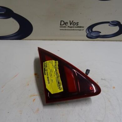 Peugeot 3008  Taillight, left 2016 9805511380