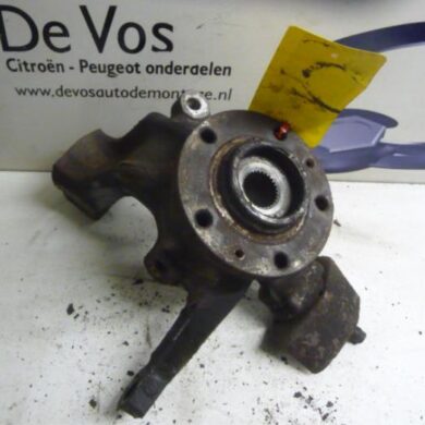 Peugeot 607 2.2 HDi 16V FAP Knuckle, front right 2005 364786