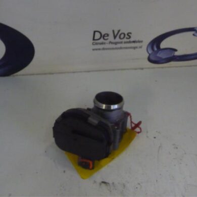 Peugeot 308  Gasklephuis 9HP 2011 0345G4