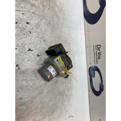 Peugeot 308 1.5 BlueHDi 130 ABS Pomp YHZ 2018 1637315680-1682598880