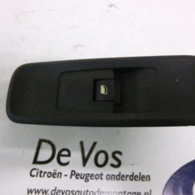 Citroen C8  Electric window switch 2006