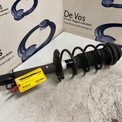 Peugeot 108 1.2 VTi 12V Schokdemperpoot rechts-voor 2016 B000771380