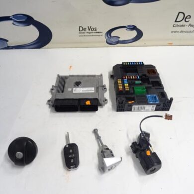 Citroen C4 Cactus  Computer Motormanagement HNZHN01 2016 1616898380