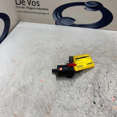 Peugeot 508 2.0 RXH HYbrid4 16V Additional water pump 2014 6466KP