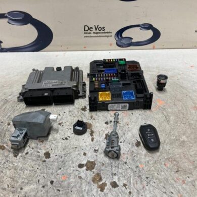 Citroen C5 Aircross 1.5 Blue HDi 130 16V Computer Motormanagement YHZ 2020 9832694480-1659555780