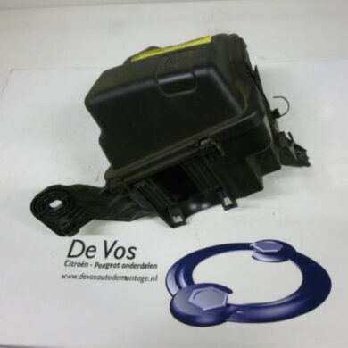 Citroen C3 Picasso 1.6 HDi 16V 90 Relais Houder 2010 654588-654587