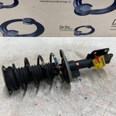 Peugeot 308 1.2 12V e-THP PureTech 130 Stoßdämpferstrebe links vorne 2015 9810683780