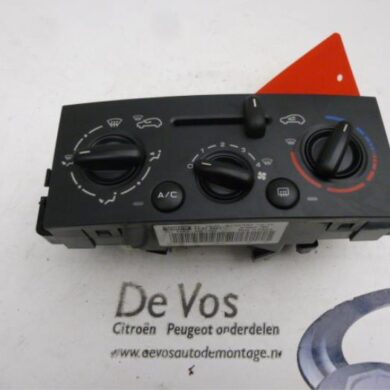Peugeot 207 1.6 16V Heater control panel 2007 6451TK