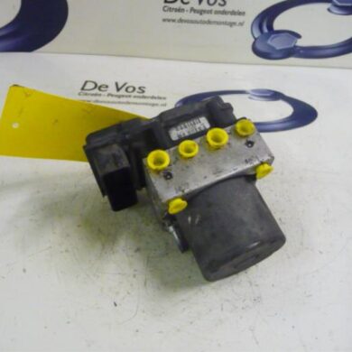 Citroen Jumpy 1.6 HDI 16V ABS Pomp 9HU 2009 4541EN-4541EP