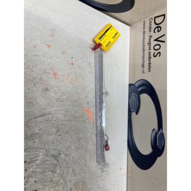 Peugeot 508 1.6 16V GT PureTech 225 Third brake light 2019 9830402780