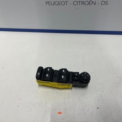 Peugeot 208 1.2 Vti 12V PureTech 75 Combischakelaar ramen 2022 98421760ZD