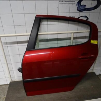 Peugeot 407 2.0 16V Rear door 4-door, left 2007 9006H5