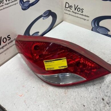 Peugeot 207 1.6 16V Taillight, left 2010 6350HR