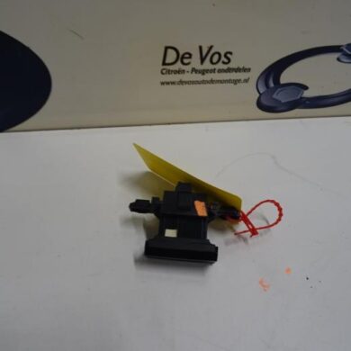 Citroen C4 Picasso  Parking brake switch 5FS5F01 2013 98014489ZD