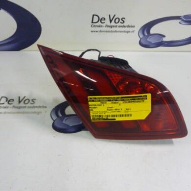 Peugeot 308 1.6 HDi Taillight, left 2014 9677818380