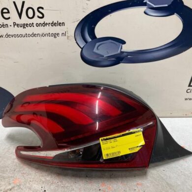 Peugeot 208 1.2 Vti 12V PureTech 82 Rücklicht links 2016 9810343080-9825601280