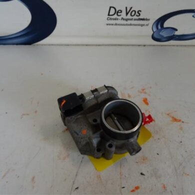 Peugeot 1007  Gasklephuis NFU 2006 1635Q9