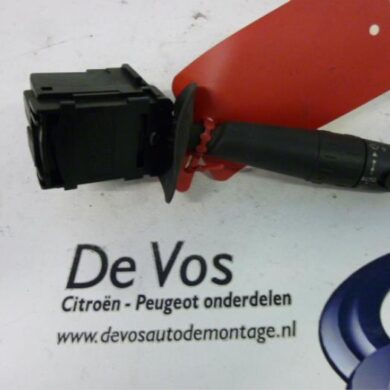 Peugeot 406 2.0 HDi 110 Ruitenwis Schakelaar 2000 6239A8