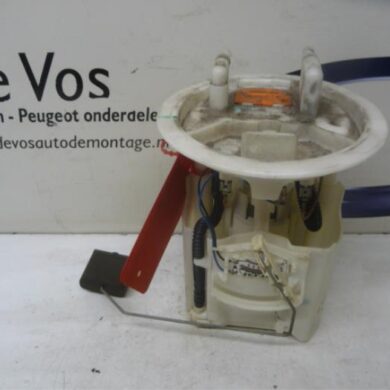 Peugeot 406 1.8 16V Brandstofpomp Elektrisch LFY 2000 1525P2