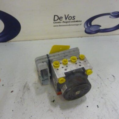 Peugeot 208  ABS Pomp 5FS5F01 2012 1610134480-1608727580