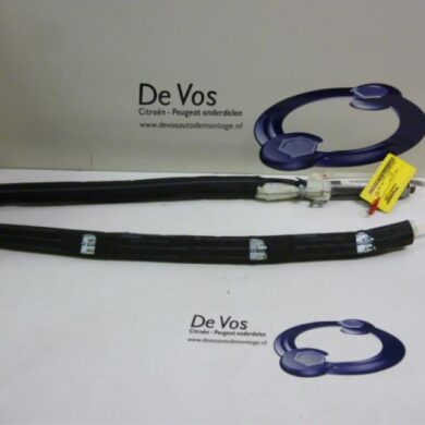 Peugeot 407 2.7 HDi V6 24V Roof curtain airbag 2009 8331P8