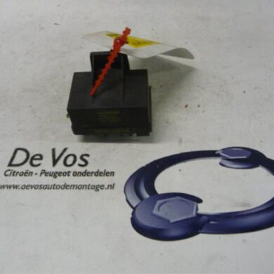 Citroen Xsara  Glow plug relay 2000 598119